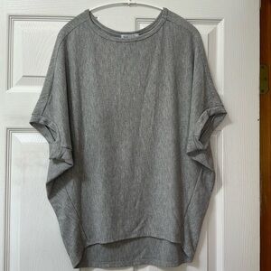 Never worn!!!! Michael Stars Verna Dolman Sleeve Knit Top - XS